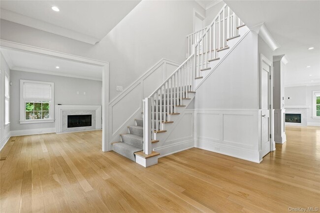 Building Photo - 25 Hunt Pl