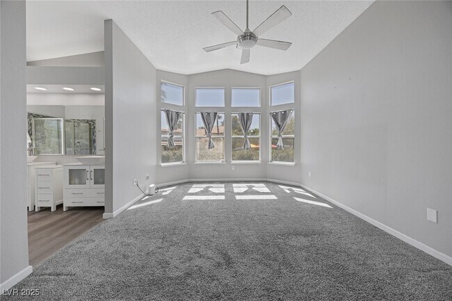 Building Photo - 8433 Dry Cliff Cir