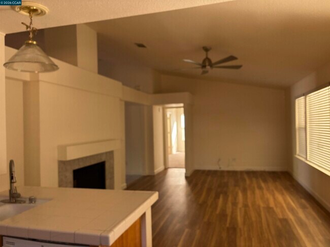 Building Photo - 1888 Badger Pass Way