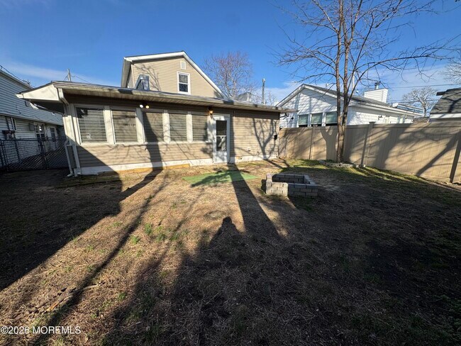 Building Photo - 207 Ocean Gate Ave