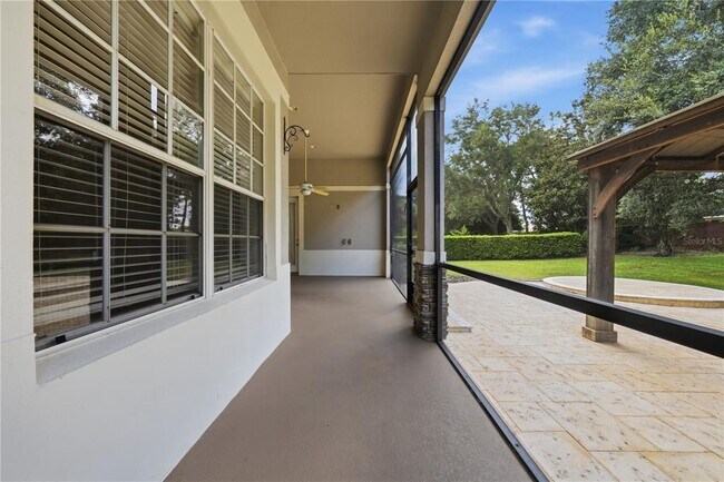 Building Photo - 11916 Camden Park Dr