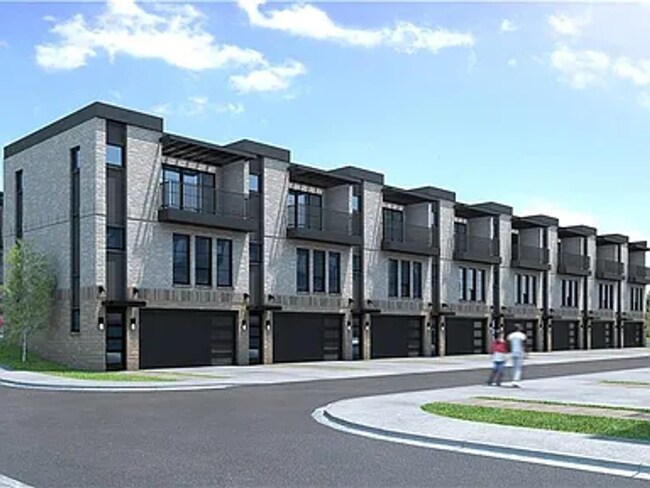 Building Photo - 1345 Keosauqua Way