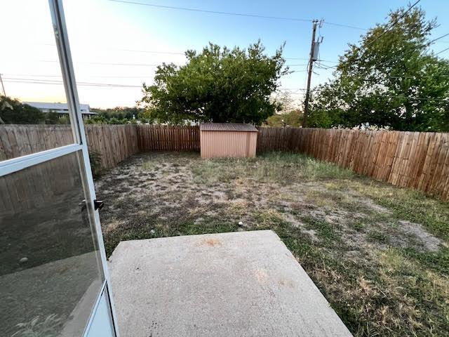 Building Photo - 1012 Christopher Ave