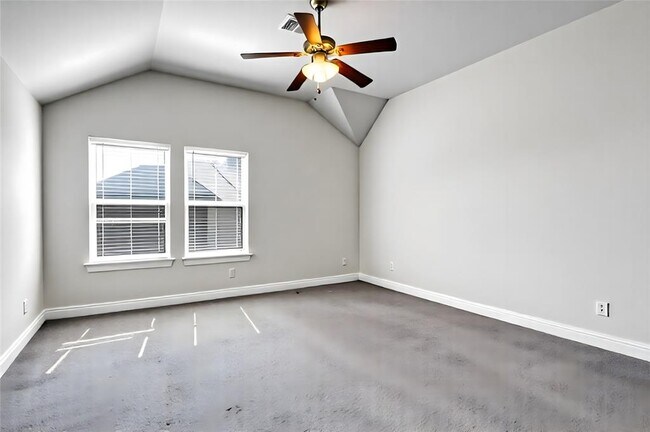 Building Photo - 20105 Cloughmore Ct