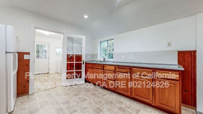 Building Photo - 3221 Acreage Ln