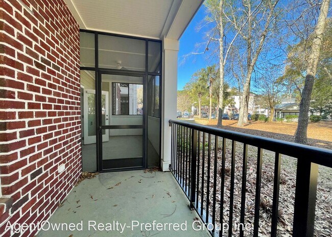 Building Photo - 3 br, 2 bath House - 1025 Riverland Woods ...