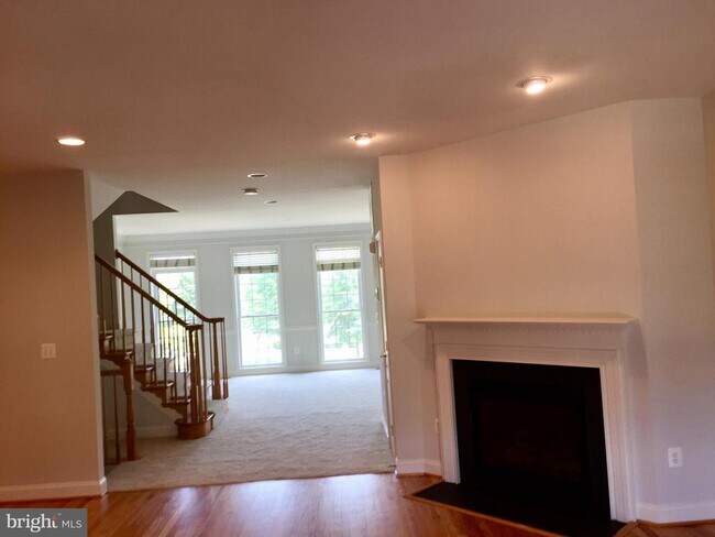 Building Photo - 25802 Turlough Terrace