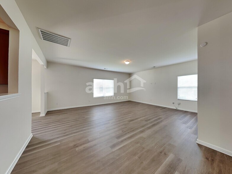 Building Photo - 3602 Nelson Creek Ln
