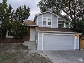 Building Photo - 4365 Begonia Terrace