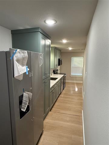 Building Photo - 4405 Vermont Ave