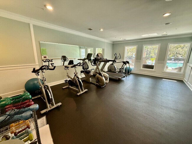 Building Photo - Two bedroom in the heart of Daniel Island - Daniel's Landing