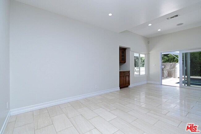Building Photo - 23637 Park Belmonte