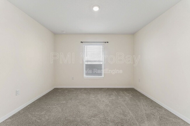 Building Photo - 816 Will Scarlett Ave