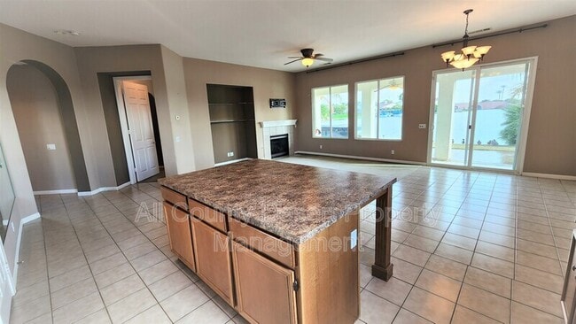 Building Photo - 84269 Canzone Dr