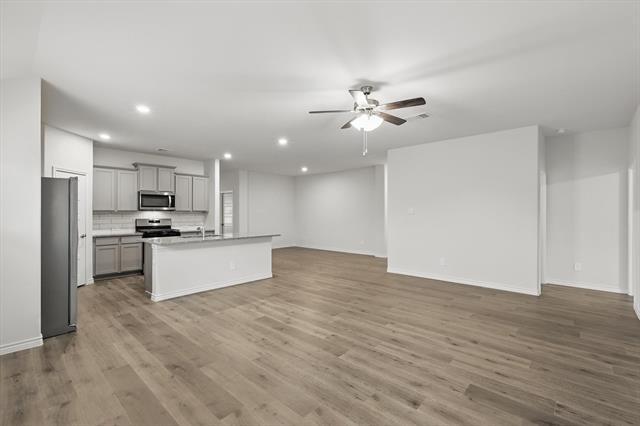 Building Photo - 9732 Quail Pointe Rd