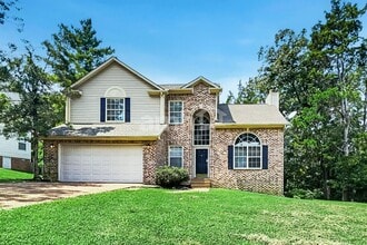 Building Photo - 2400 Brookstone Pl