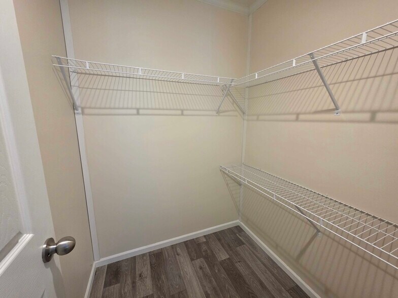 Building Photo - 3628 Birch St