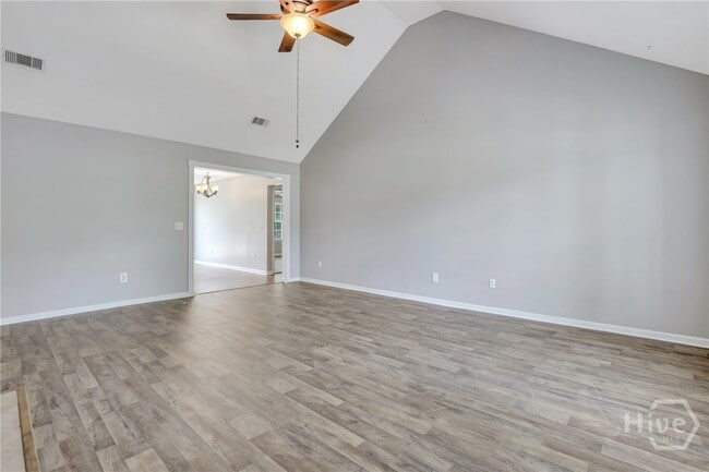 Building Photo - 205 Abigail Cir