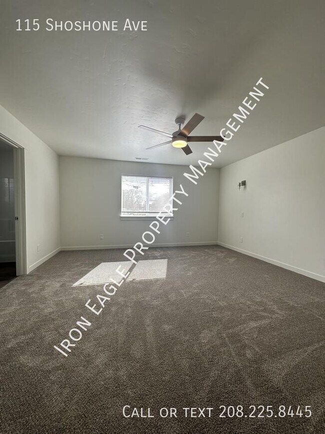 Building Photo - 115 Shoshone Ave