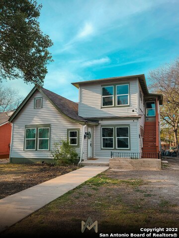 Building Photo - 719 Bailey Ave