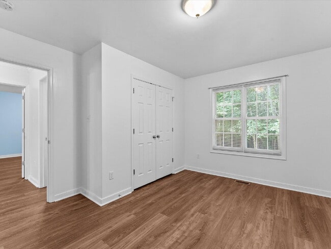 Building Photo - 5701 Hereld Green Dr