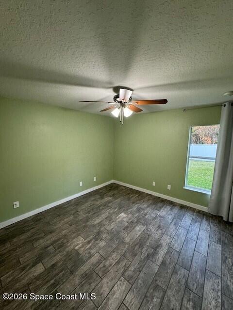 Building Photo - 1013 Salina St SE