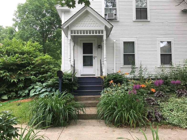 Front Door - 25 Beech St