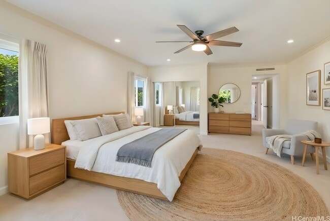 Building Photo - 235 Portlock Rd