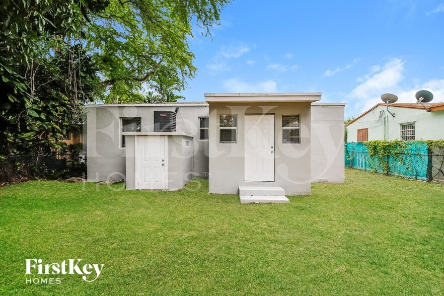 Building Photo - 1481 NW 44th St