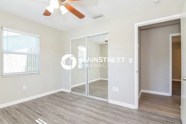 Building Photo - 2112 Sylvester Ct