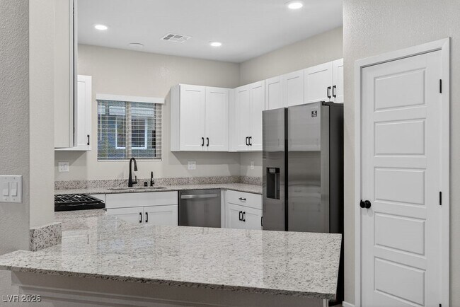 Building Photo - 4472 Sapphire Moon Ave