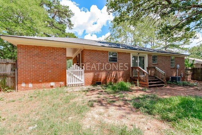 Building Photo - Charming 3 bedroom home in Irmo!