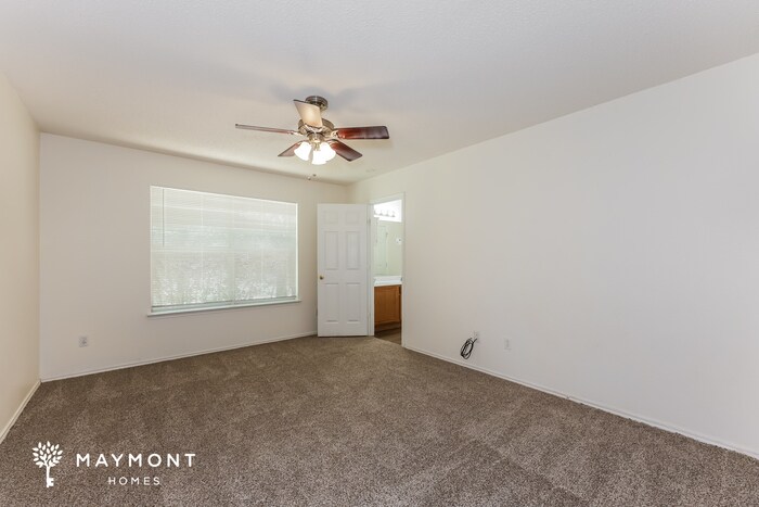 Building Photo - 408 Red Bud Ln