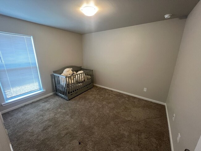 Building Photo - Frenship ISD 3 bed 2 bath 2 car garage