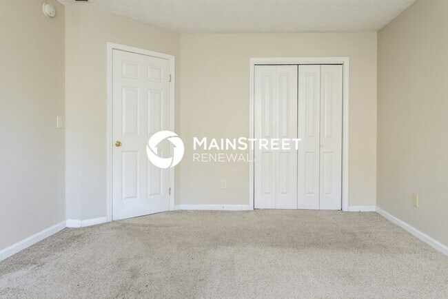 Building Photo - 4 Bedroom Pet-Friendly Home in Decatur, GA with Main Street Renewal