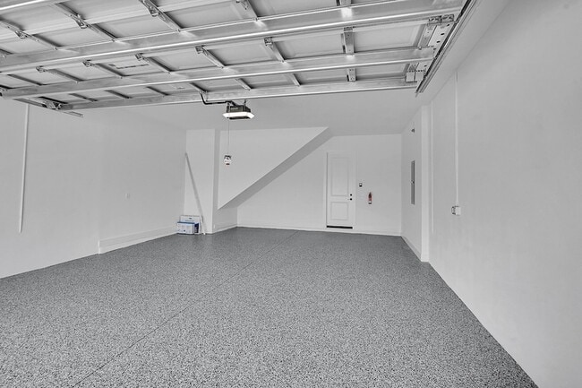 Building Photo - 9524 St Germain Dr