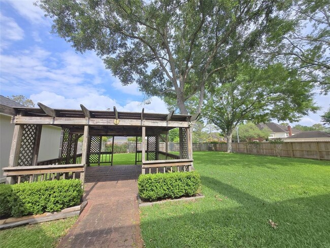 Building Photo - 3902 St Michaels Ct