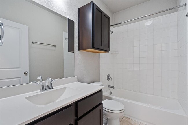 Building Photo - 9301 Cardinals Nest Ln