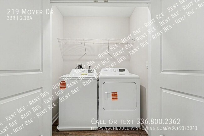 Building Photo - 219 Moyer Dr