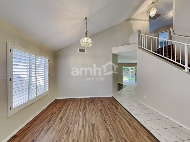 Building Photo - 7227 E Navarro Ave