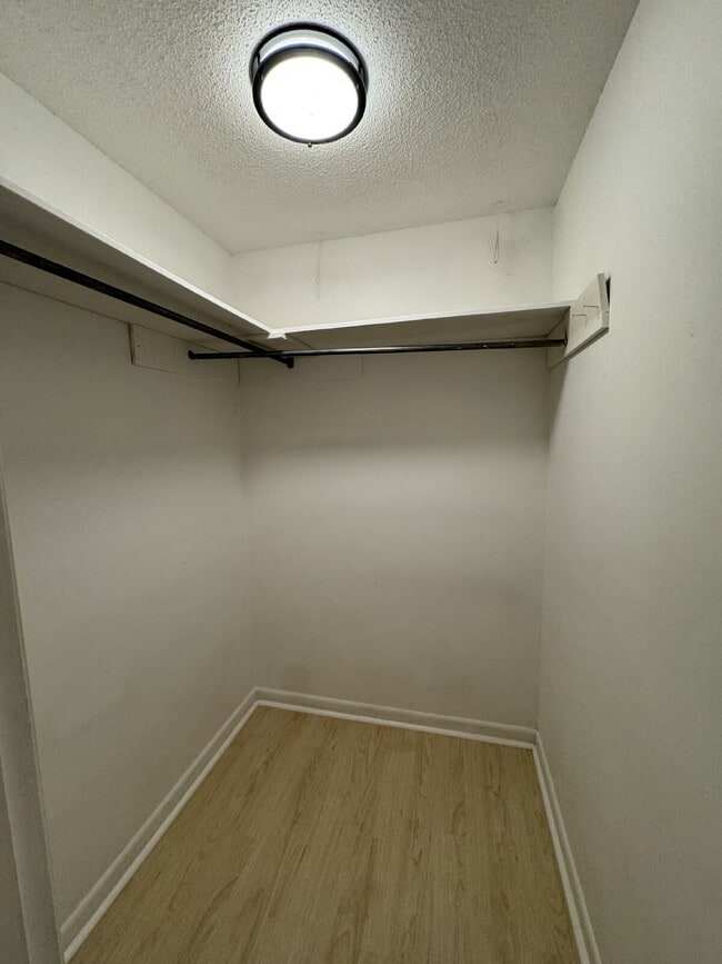Building Photo - FOR RENT in Dothan , AL!!