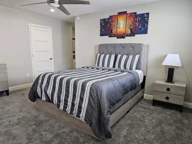 Master Bedroom - 5027 Wigton Dr