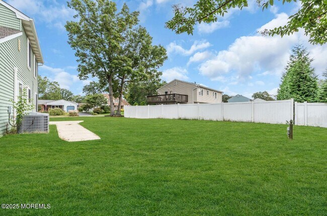 Building Photo - 101 Bristlecone Dr