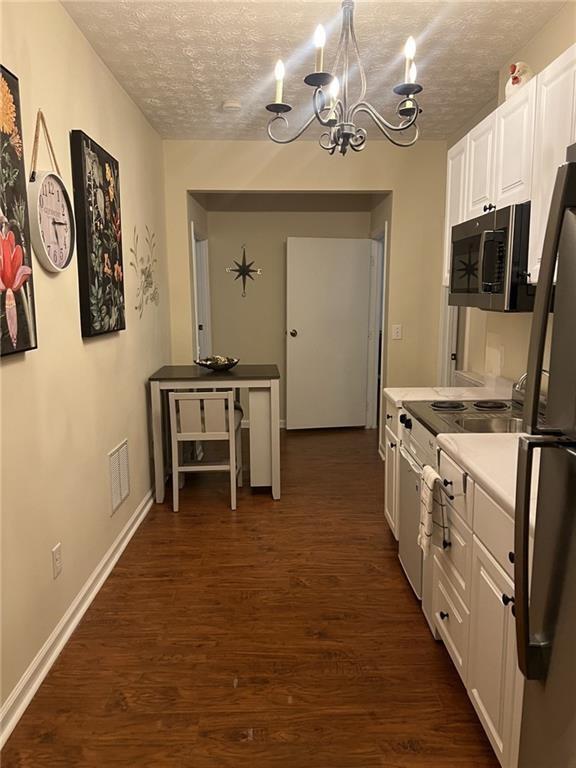 Building Photo - 4030 Hill Station Ct