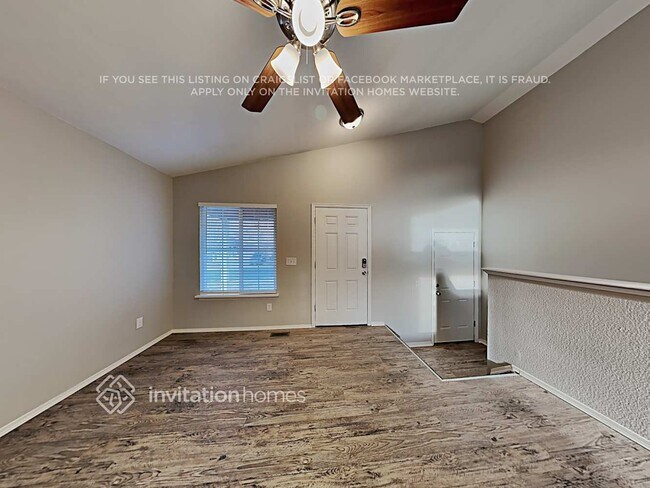 Building Photo - 6010 Grapevine Dr