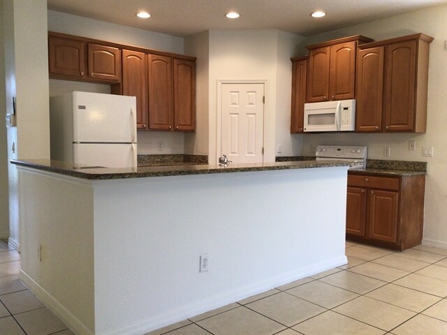 Building Photo - 1726 Palmerston Cir