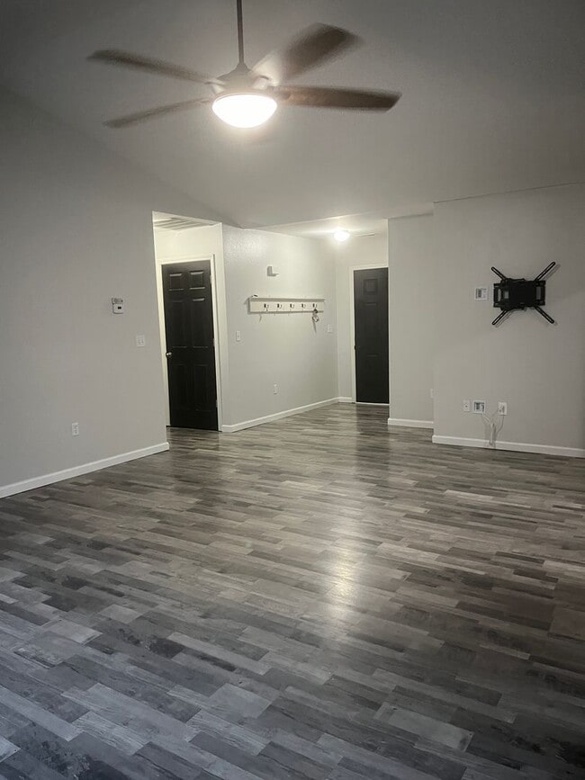 Building Photo - Inside Photos Coming Soon!!
