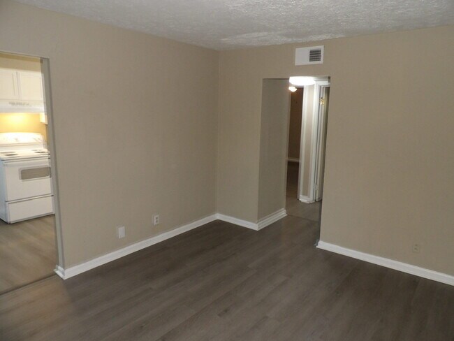 Building Photo - 110 Quachita Trail