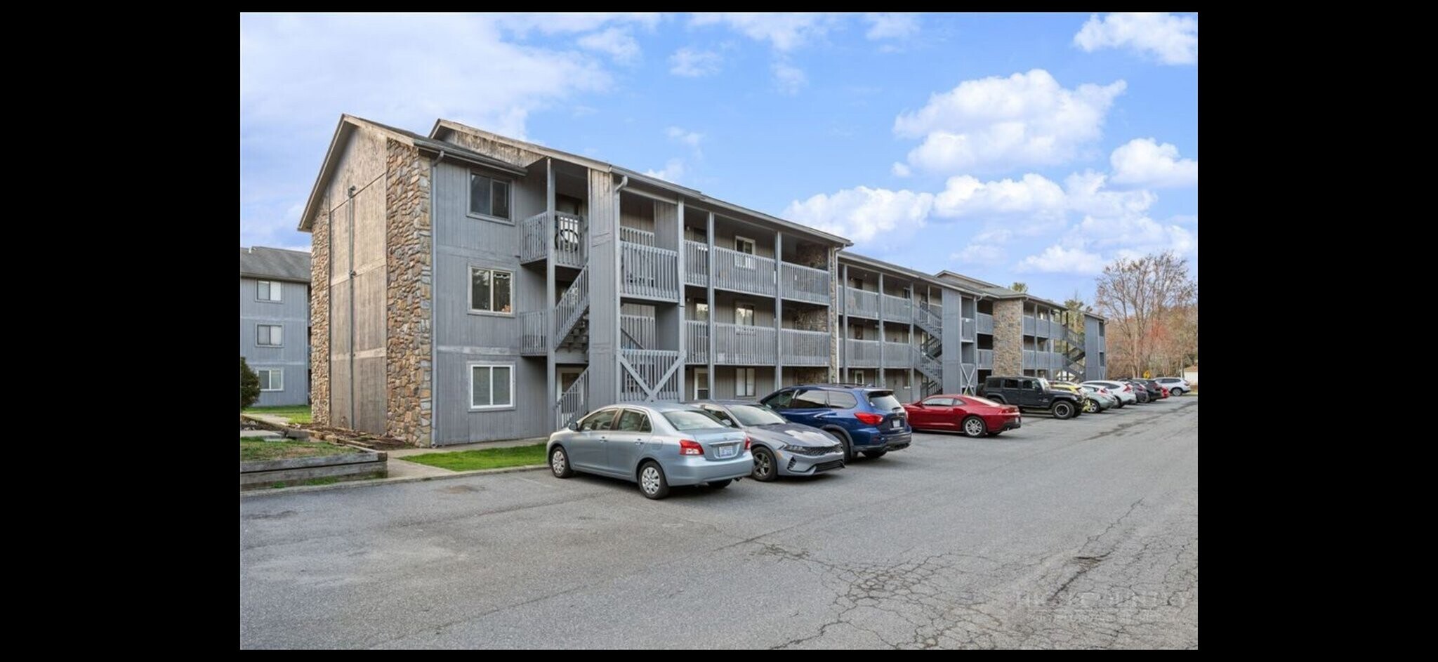 Building Photo - 128 Zeb St