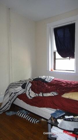 Building Photo - 110 Willow St